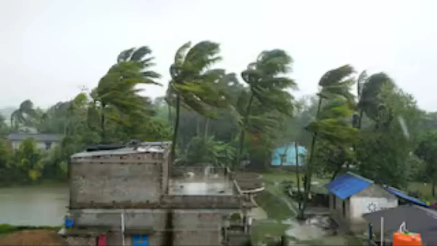 6654b127707d5-cyclone-remal-271454691-16x9-1