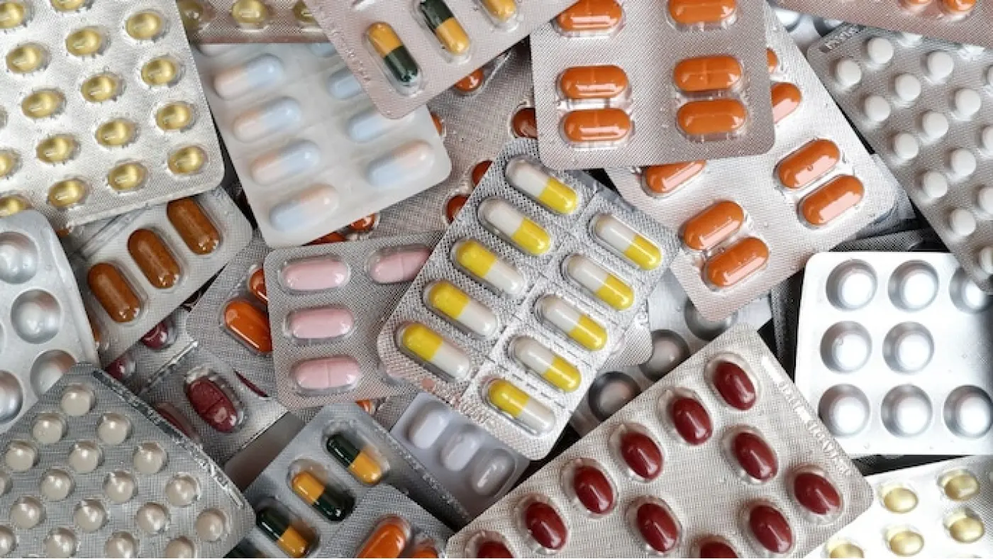 drugs-234947674-16x9_0