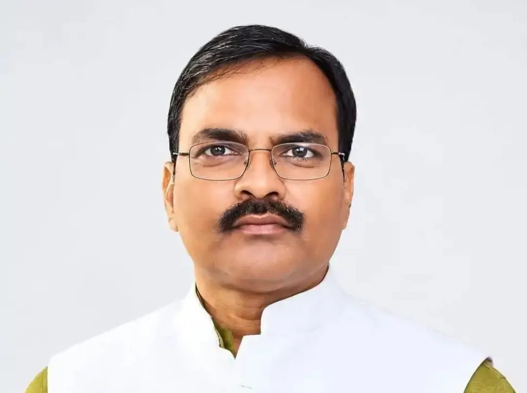 एमएलसी चुनाव में सरकारी मशीनरी के दुरुपयोग का सपा ने लगाया आरोप, निष्पक्ष मतदान की उठाई मांग